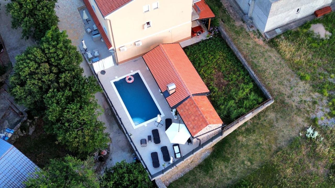 Apartments Njegovan Crikvenica Exterior photo